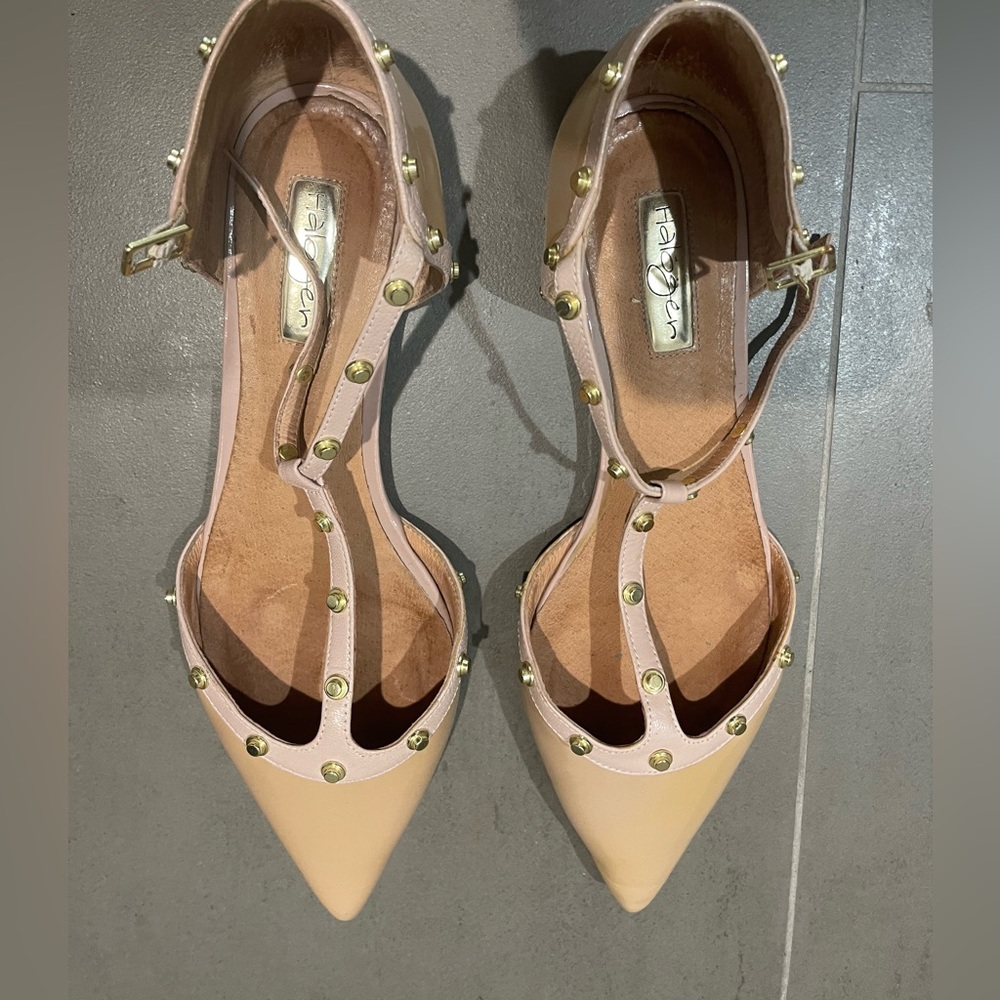 Halogen flats nude patent